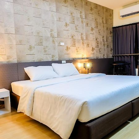 Prajaktra City Hostel Udonthani Kültér fotó