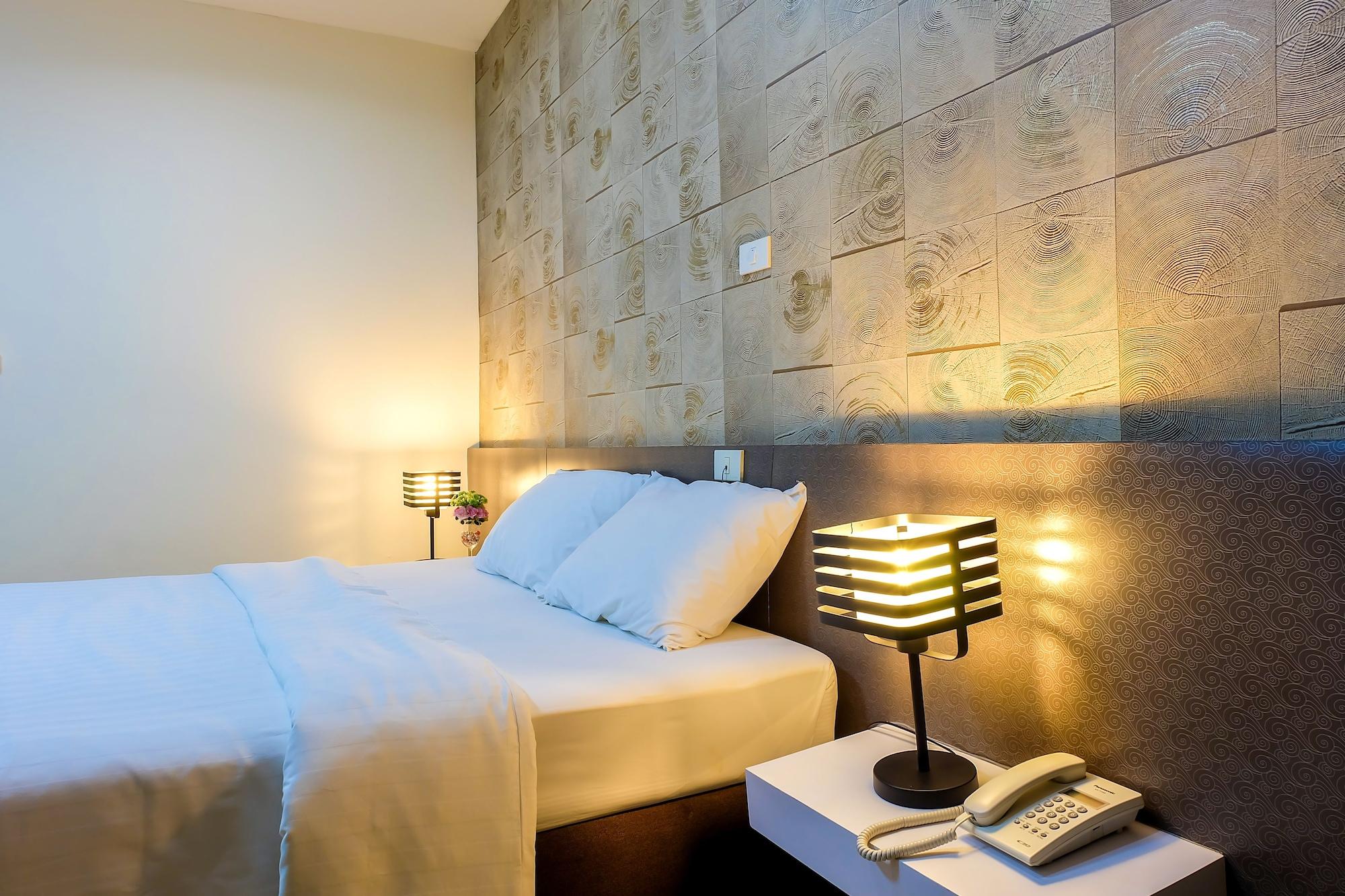 Prajaktra City Hostel Udonthani Kültér fotó