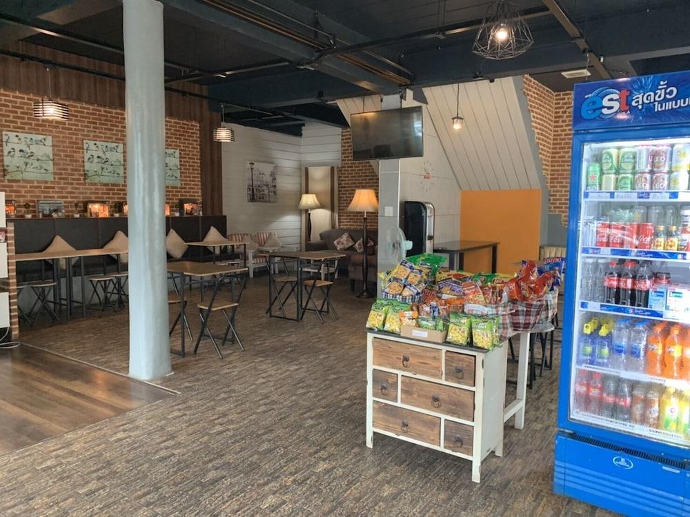 Prajaktra City Hostel Udonthani Kültér fotó