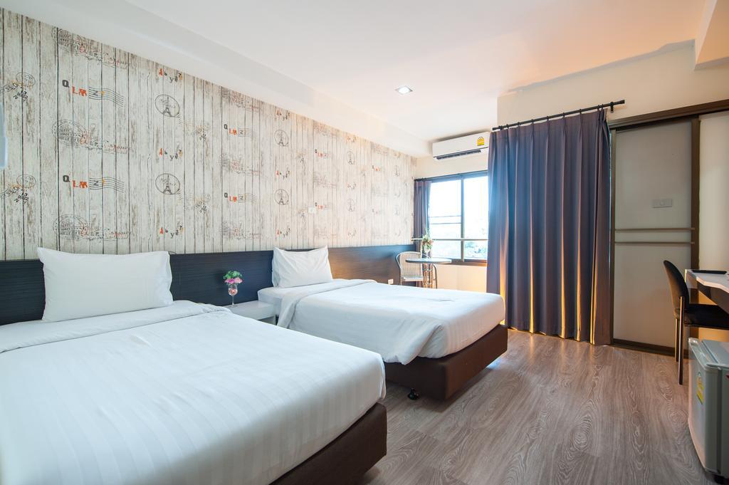 Prajaktra City Hostel Udonthani Kültér fotó