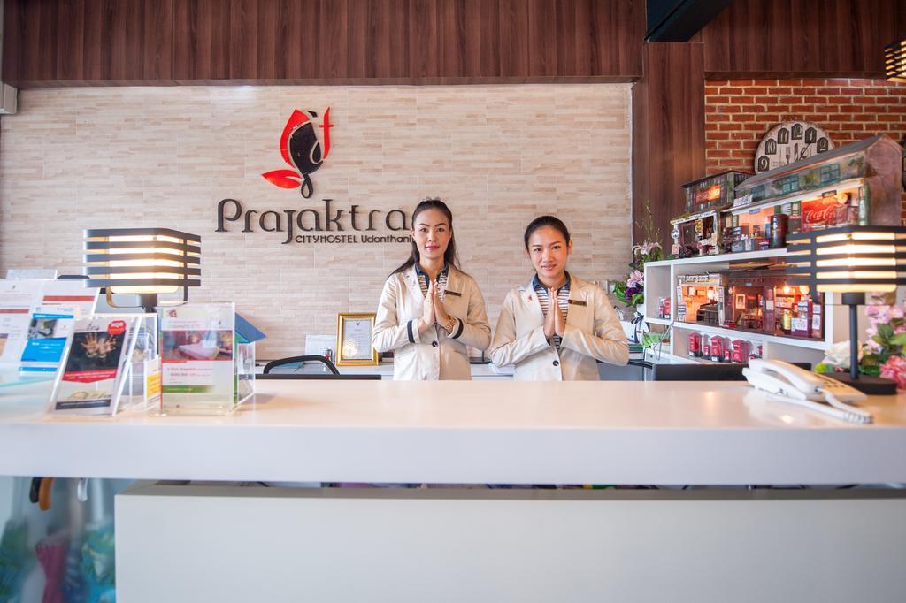 Prajaktra City Hostel Udonthani Kültér fotó