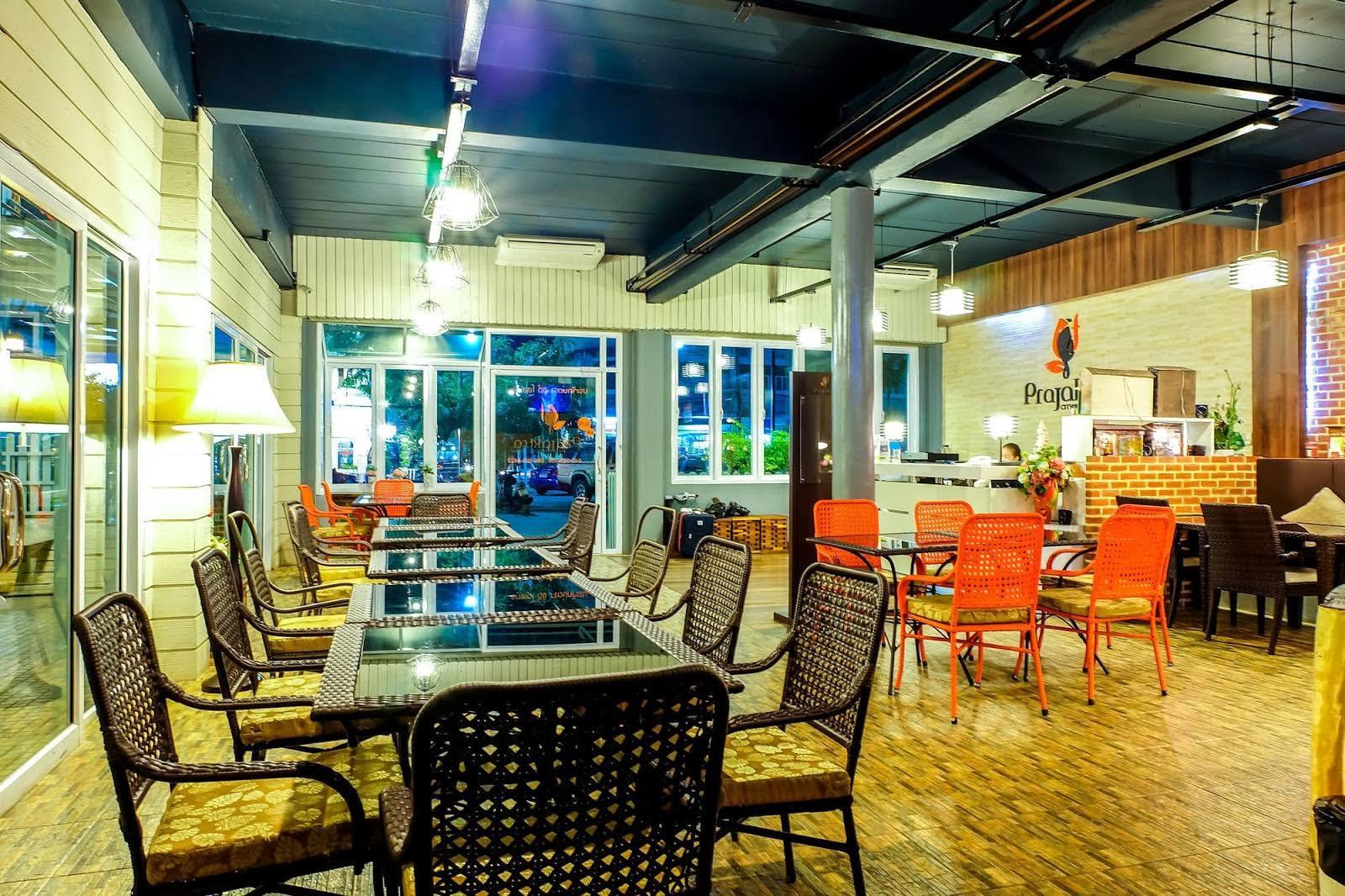 Prajaktra City Hostel Udonthani Kültér fotó